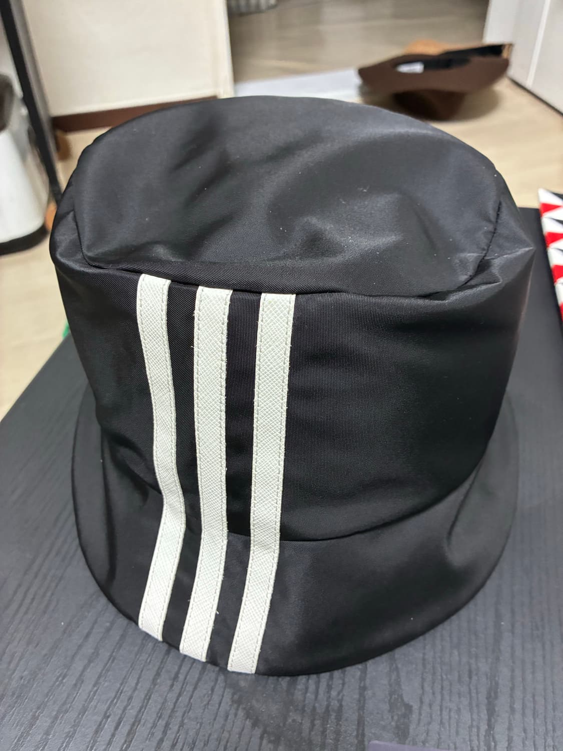 프라다 아디다스 콜라보 버킷햇 m사이즈 상품이미지3