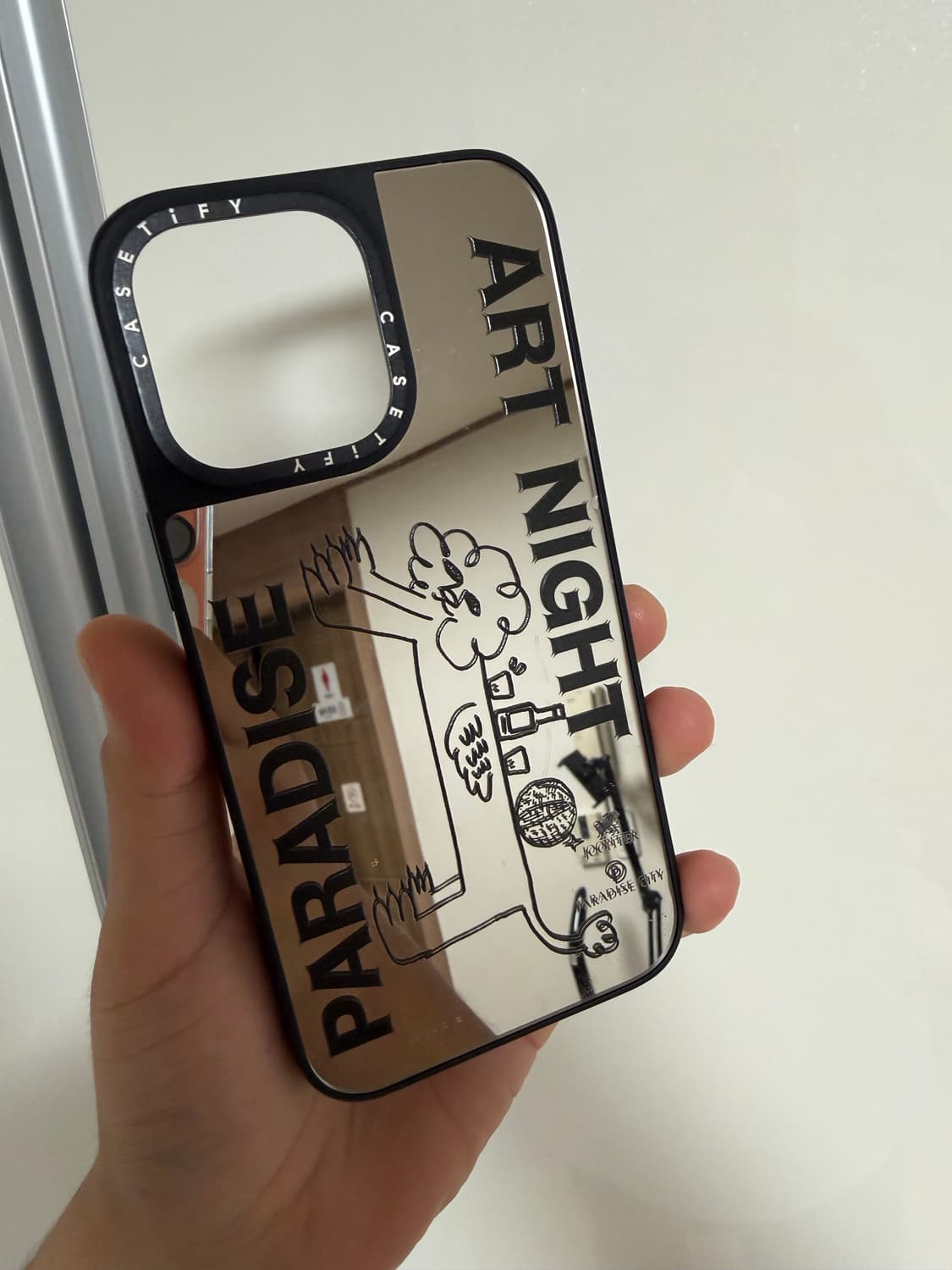 케이스티파이 지디 퍼렐 윌리엄스 한정판(아이폰15 프로 맥스) 상품이미지1