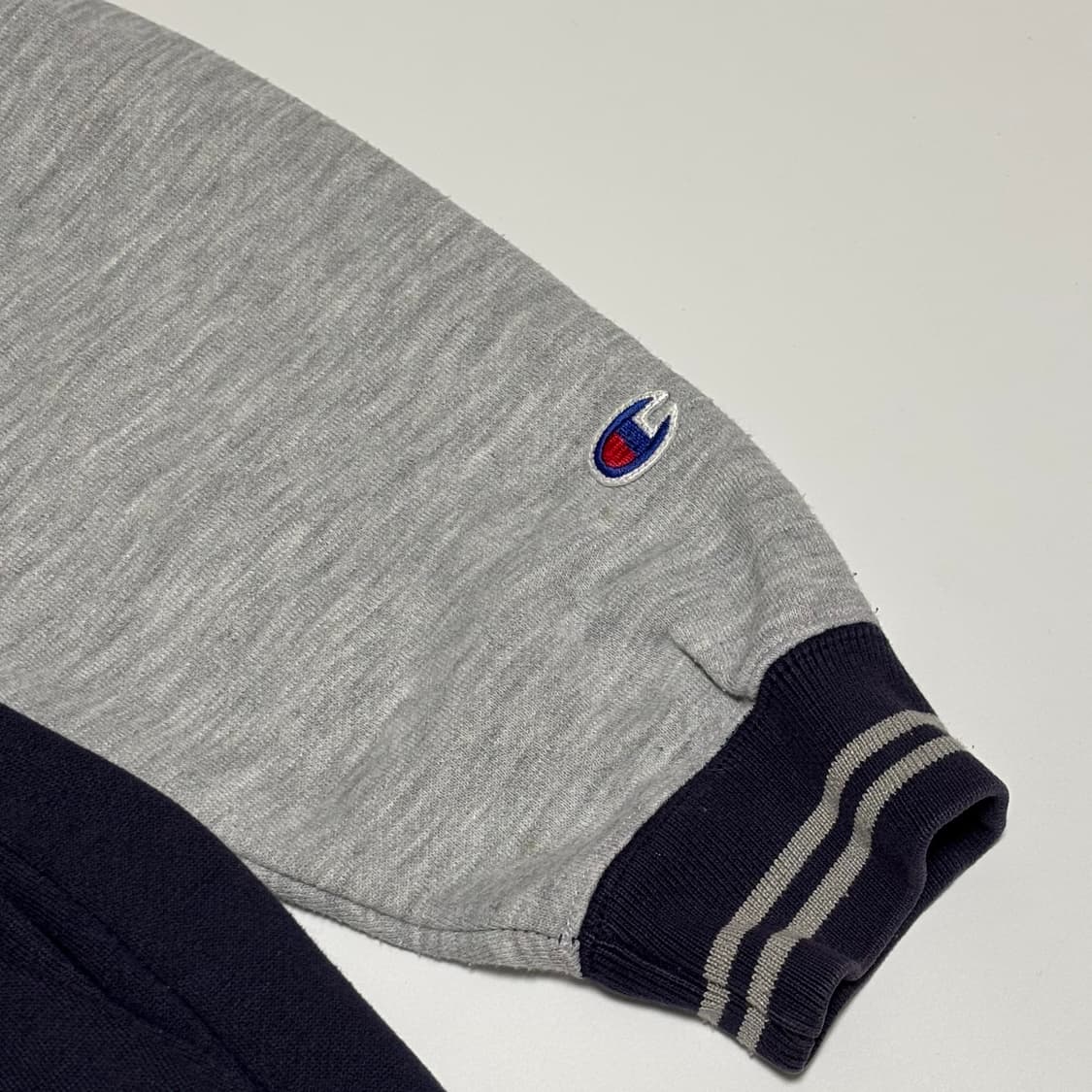 챔피온(Champion) 라글란 후드 스웨트셔츠 상품이미지3