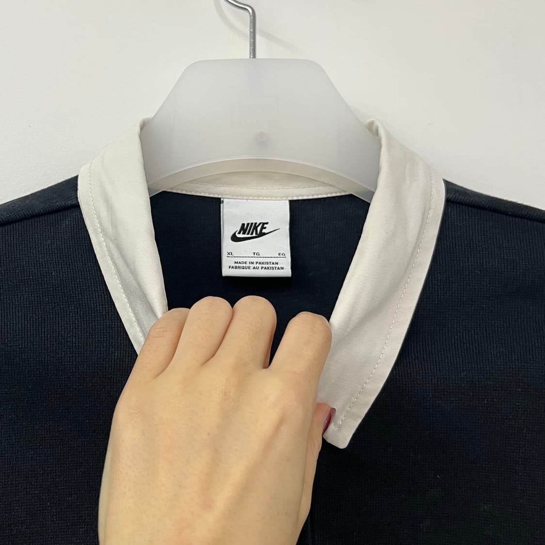 나이키 솔로 스우시 블랙 럭비 카라티 상품이미지5