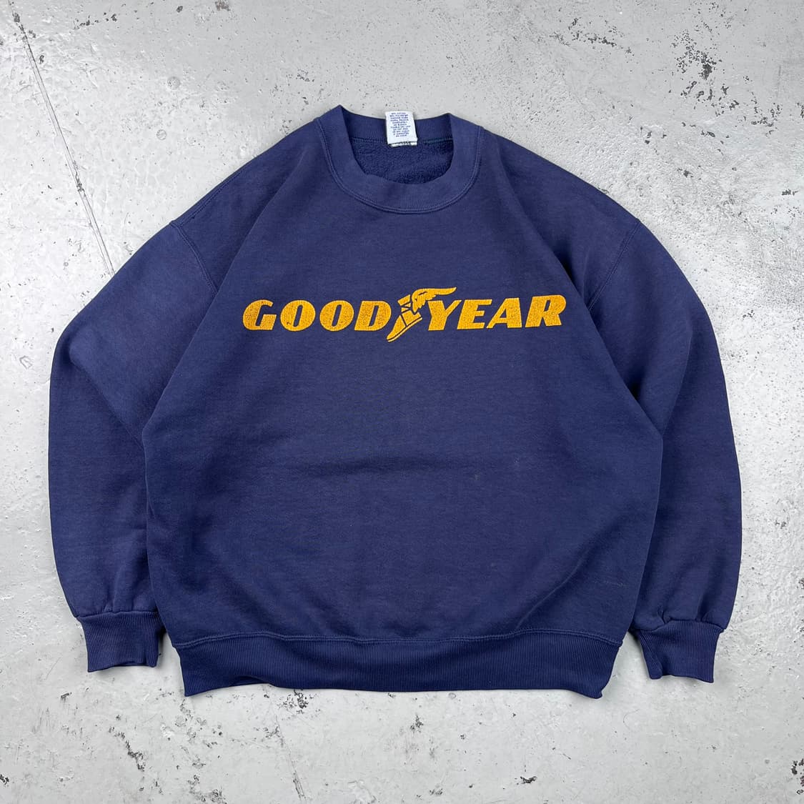 굿이어 레이싱 스웻셔츠 상품이미지1