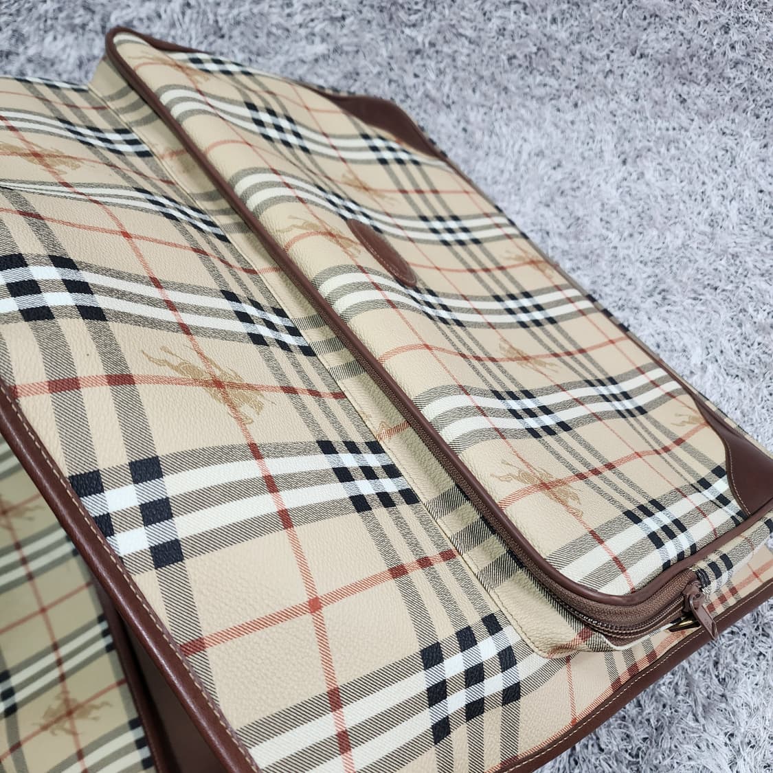 버버리 노바 체크 빈티지 수트케이스 상품이미지6