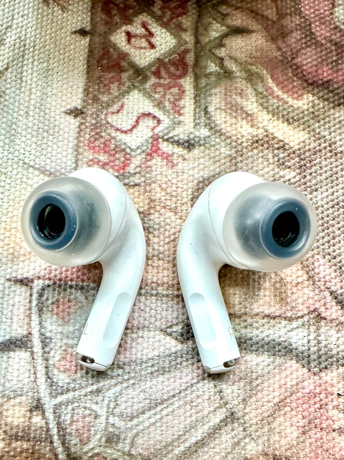 에어팟프로 1세대 (라이트닝8핀) 상품이미지4