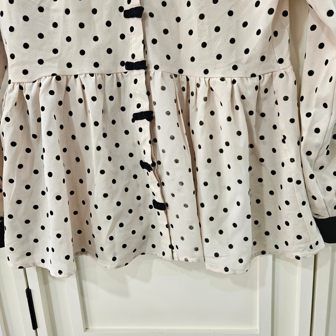 Sorridere 도트 블라우스 상품이미지4