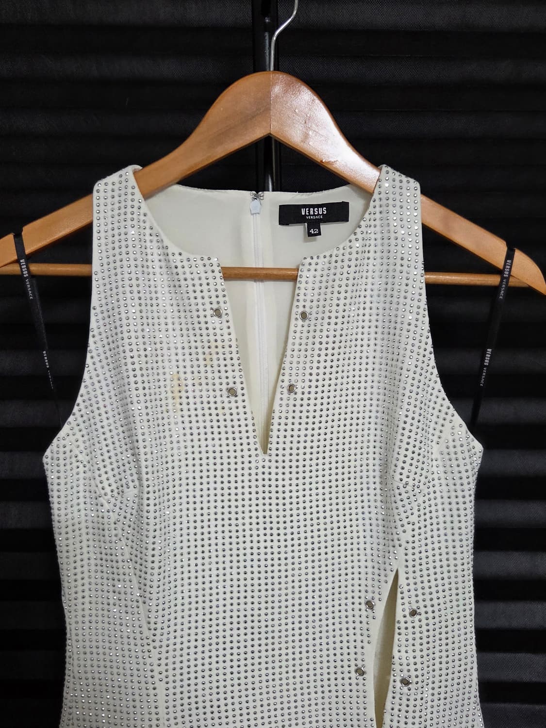 (정품) [베르수스 베르사체] 스터드 V넥 슬릿 드레스 | 00086 상품이미지2
