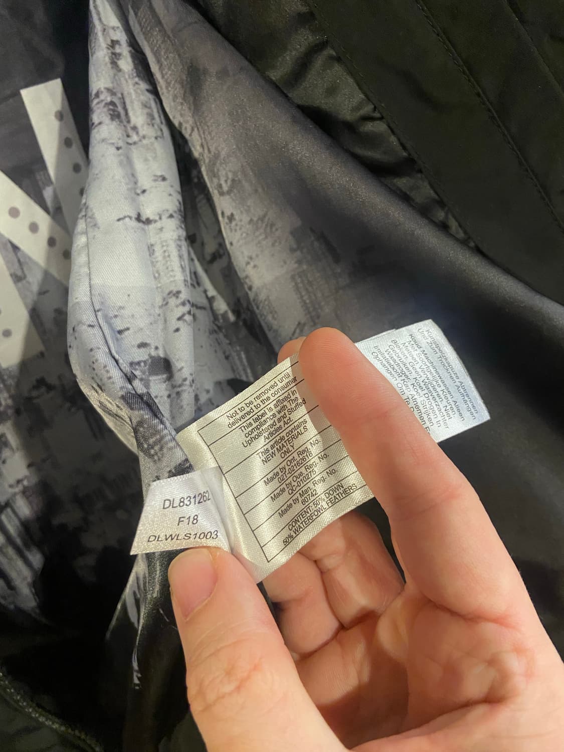 DKNY 블랙  패딩 점퍼 상품이미지6