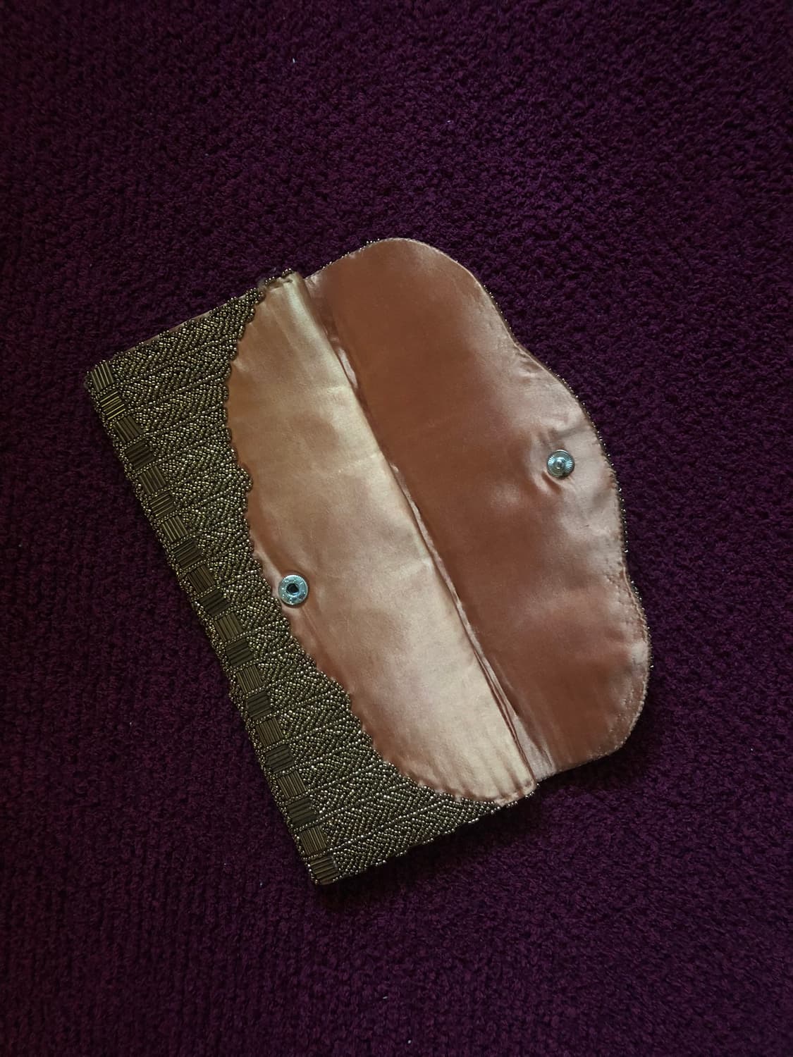 Beaded Mesh Clutch Wallet  상품이미지3