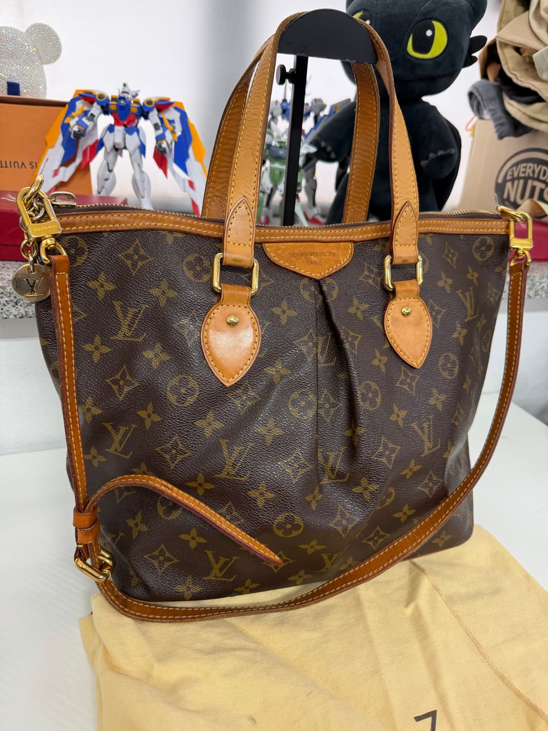 정품) 루이비통 모노그램 팔레모 숄더백  상품이미지2