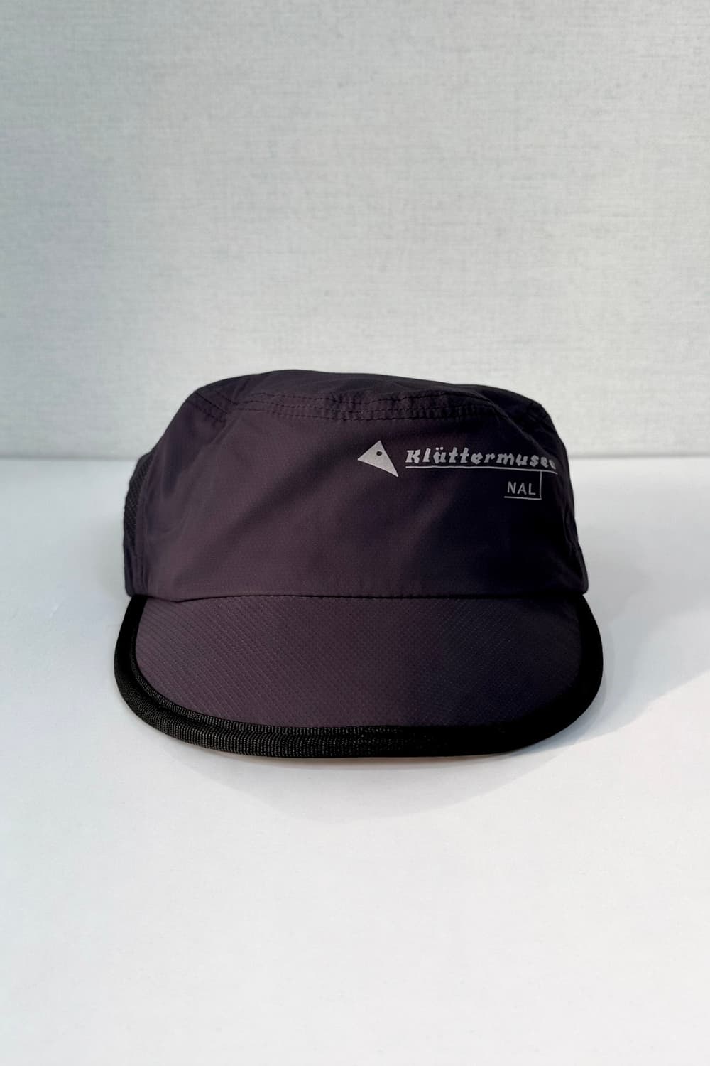 [유일매물] 클라터뮤젠 날 캡 레이븐 블랙 상품이미지2