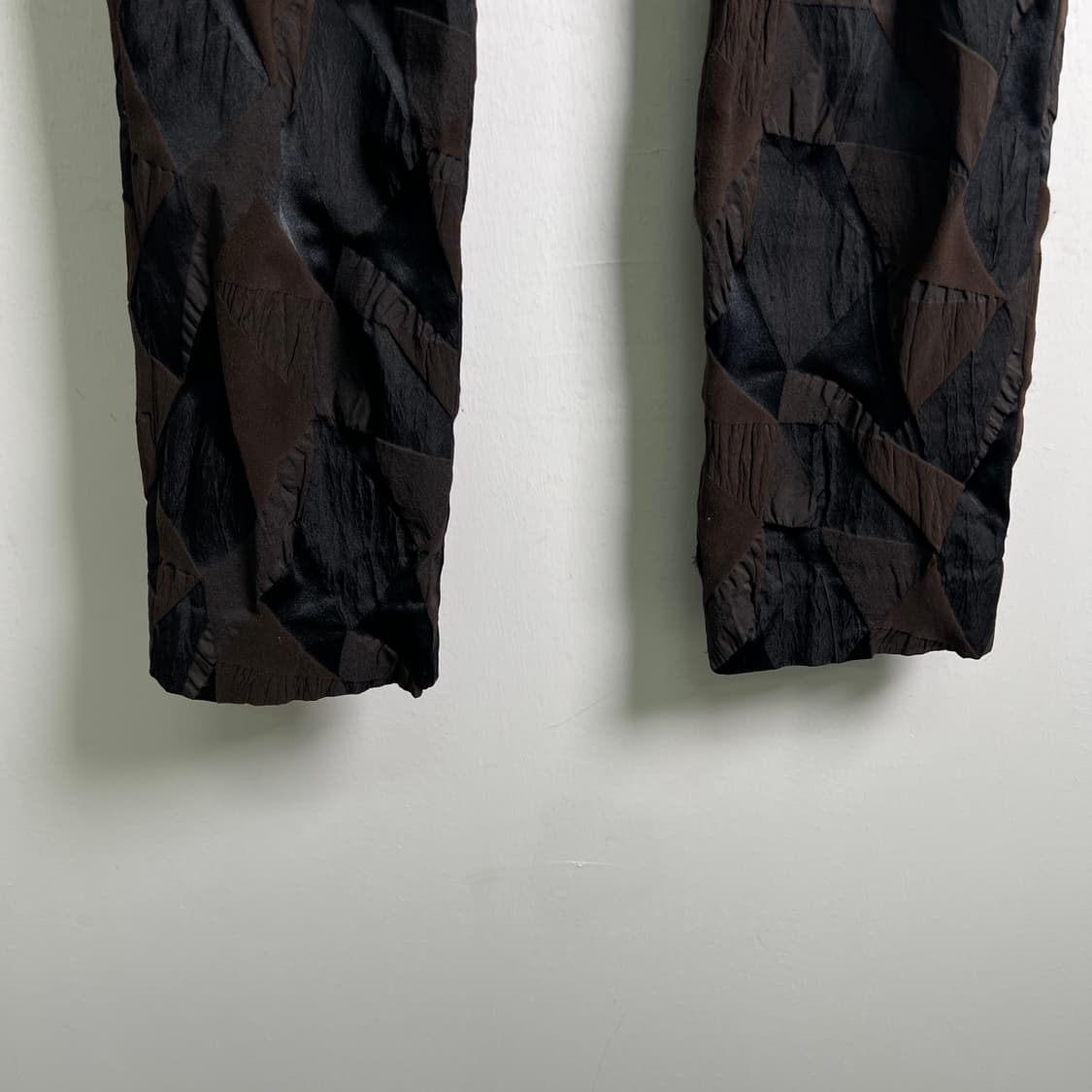 90's 이세이미야케 입체 자카드 스트레치 팬츠 상품이미지6