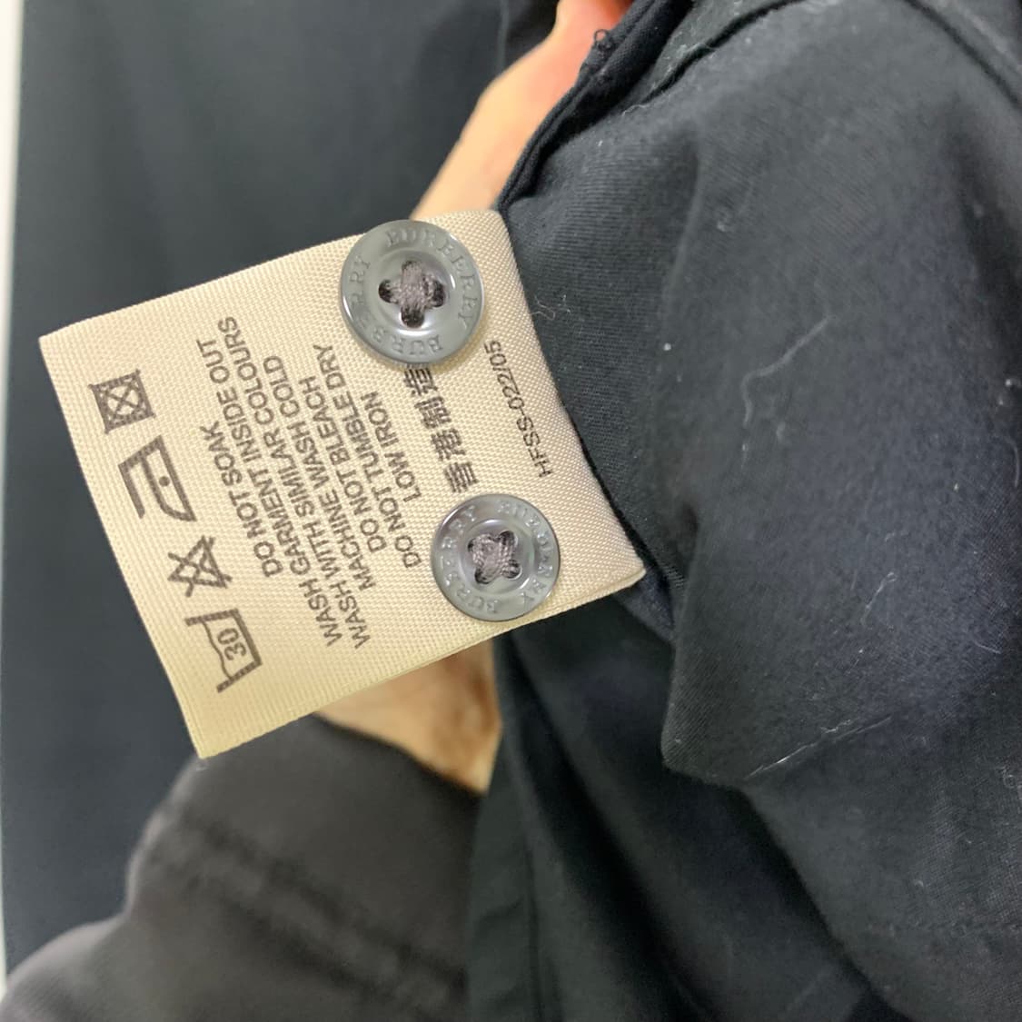 버버리 여성 7부소매 크롭 블랙 셔츠 XS 긱시크 빈티지 상품이미지6