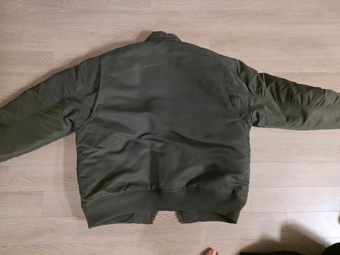 칼하트 올튼 봄버 자켓 L 상품이미지4