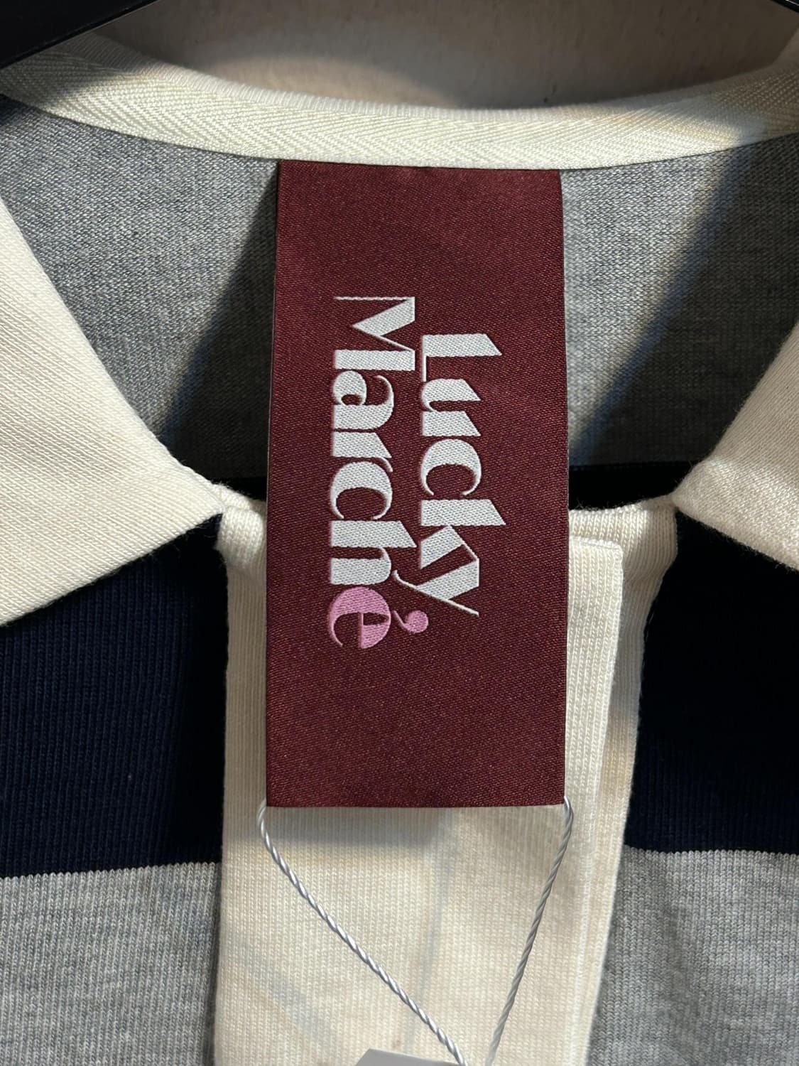럭키마르쉐 스트라이프 크롭 카라 티셔츠 상품이미지5