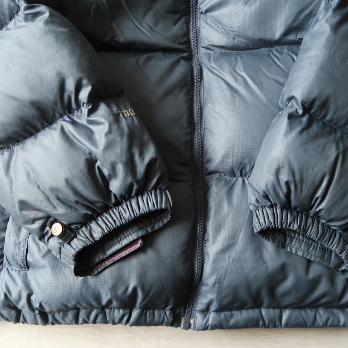 노스페이스 700 눕시 패딩 그레이 L 상품이미지7