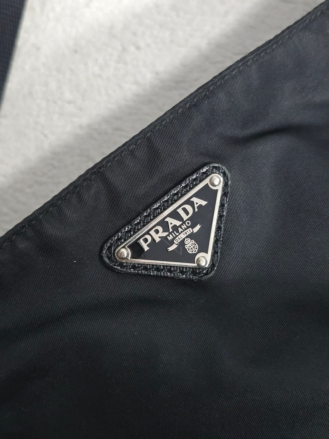 프라다 Prada 블랙 포코노 숄더 크로스백 상품이미지2