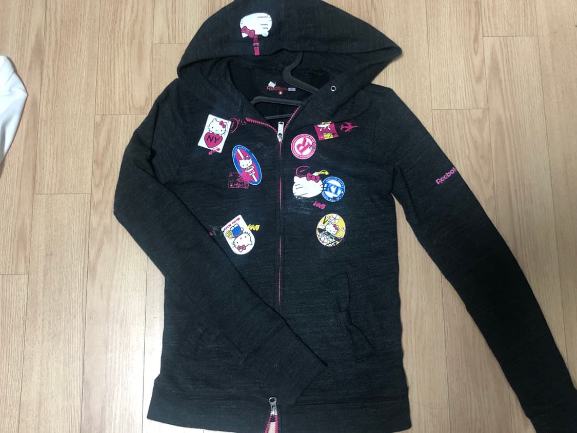 reebok 키티 투웨이 후드집업  상품이미지2