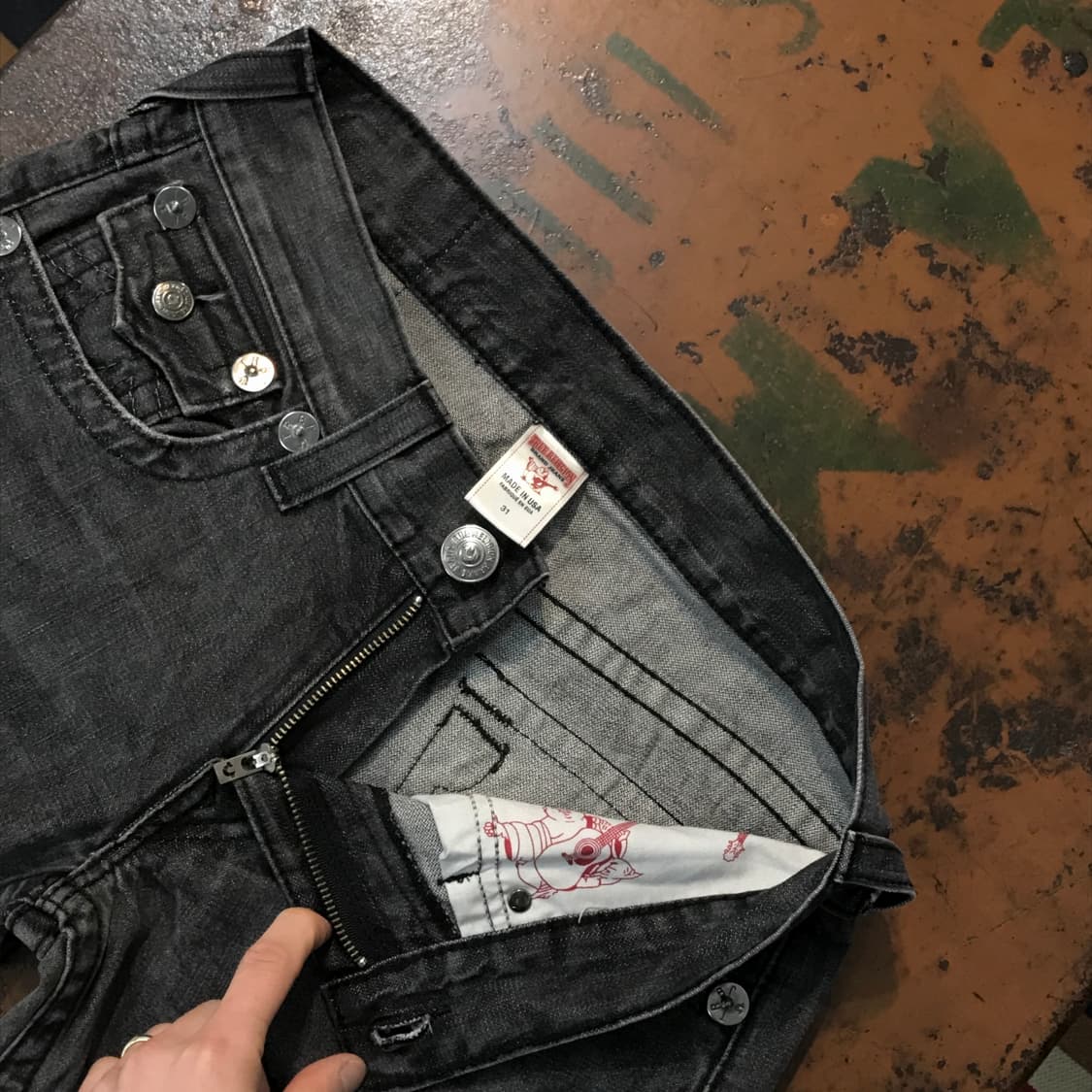 USA 트루릴리전 흑청 로우라이즈 부츠컷 데님 팬츠 허리 32 사이즈  상품이미지5