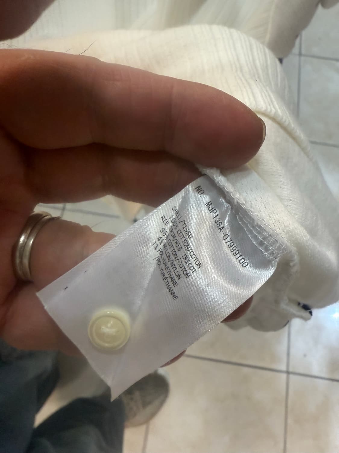 4/105 정품 톰브라운 마이크로써멀 니트반팔 팝니다 상품이미지4