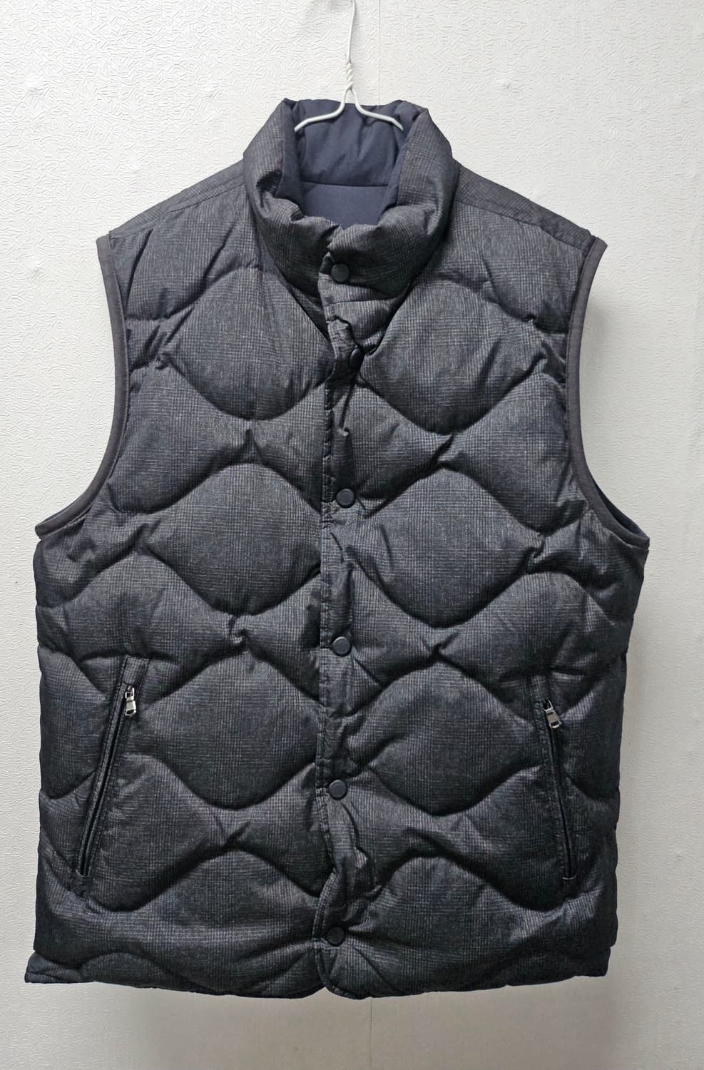 헤지스 퀼팅 다운  양면 네이비  조끼 베스트  85 상품이미지3