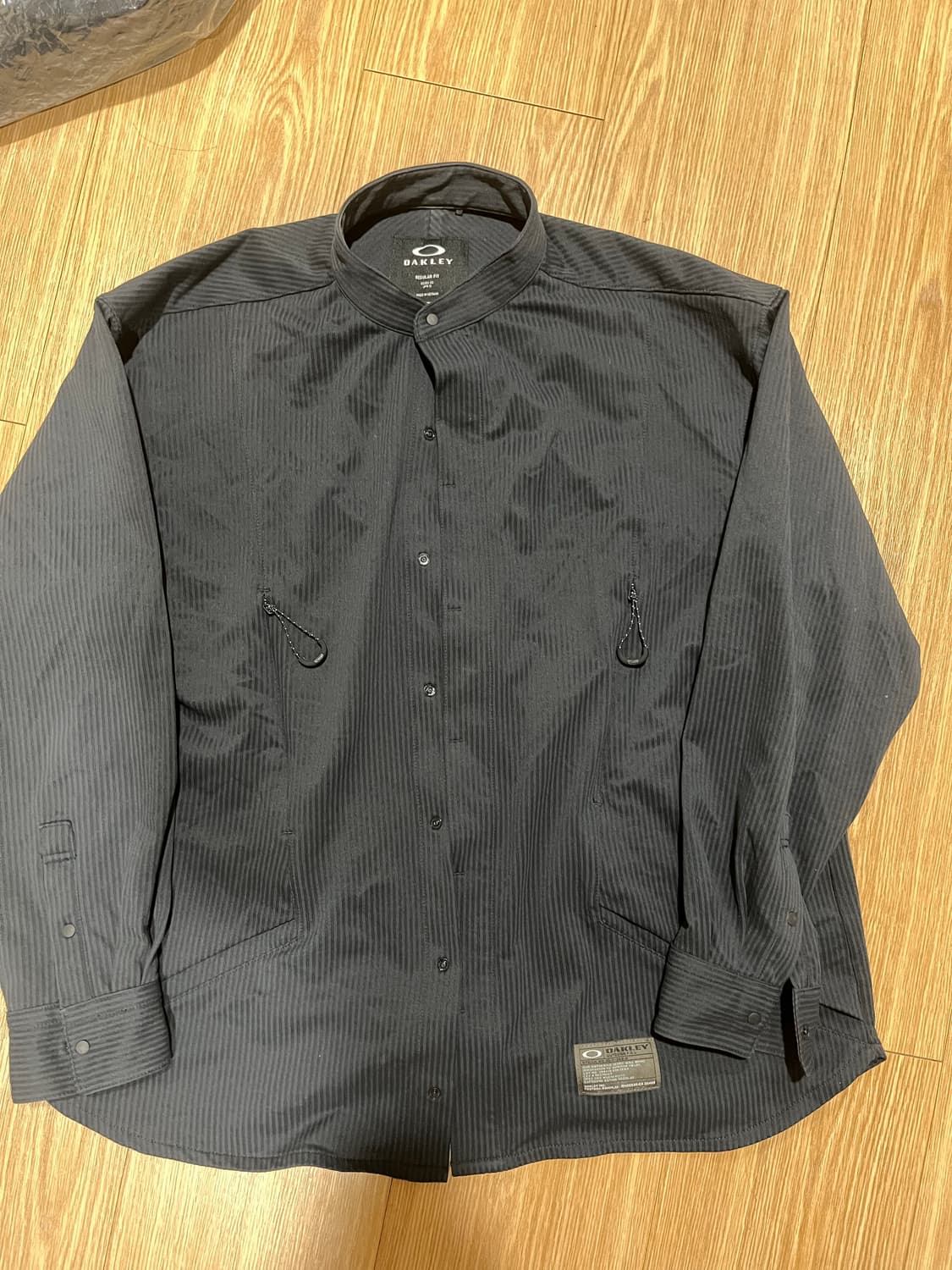 오클리 셔츠 상품이미지1