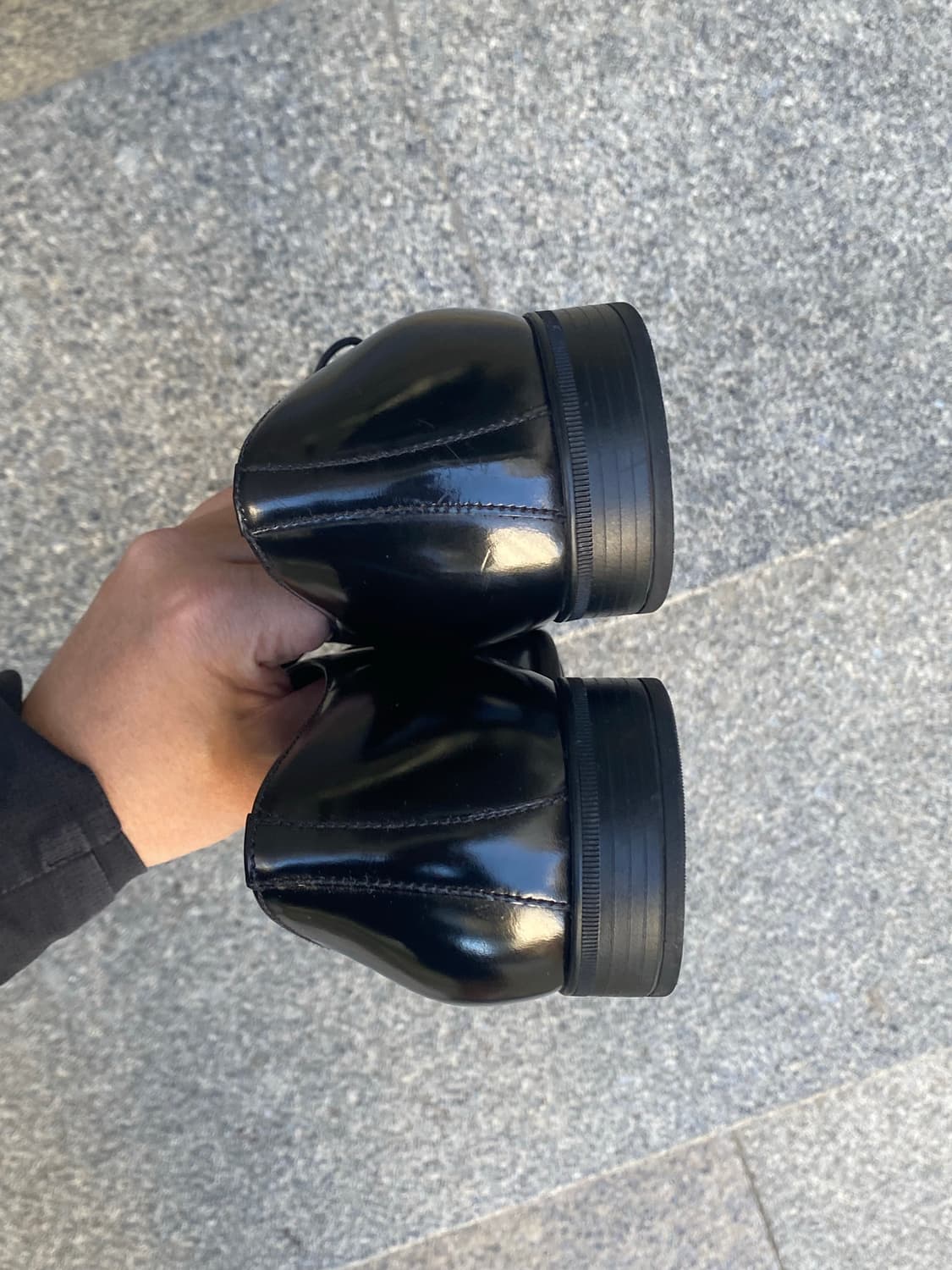 Prada square toe derby 상품이미지7