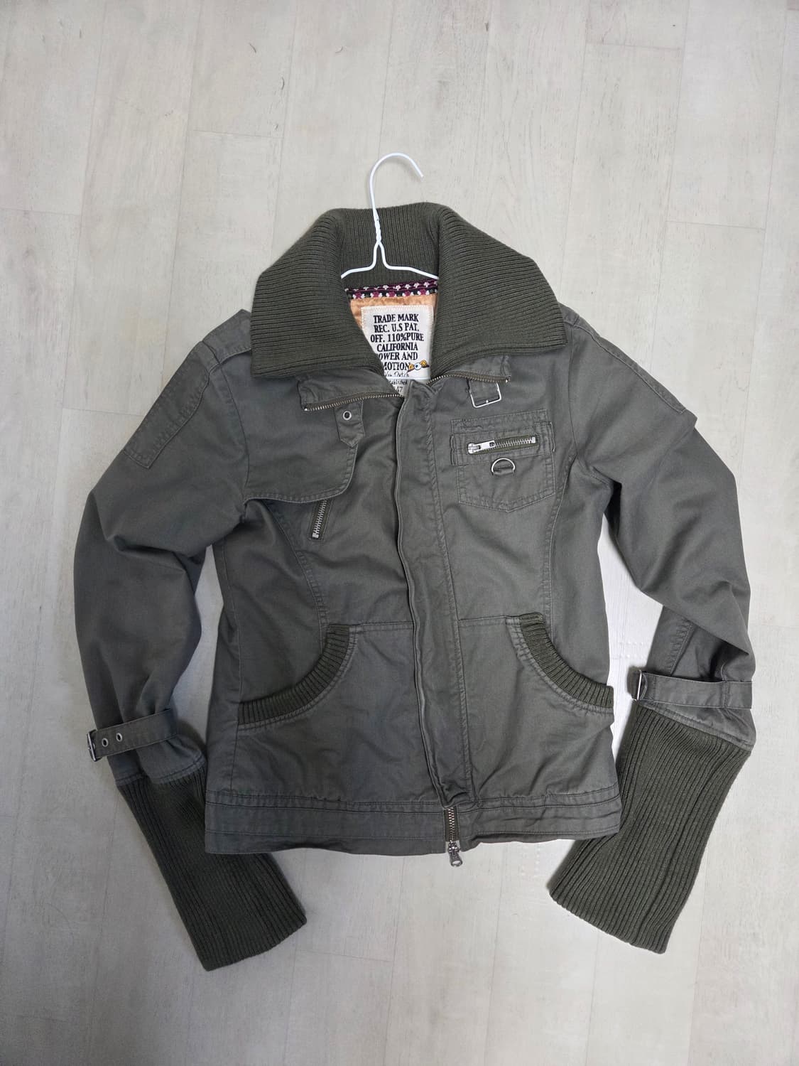 [Von dutch] Y2k 하이넥 카키 카라 집업 상품이미지1