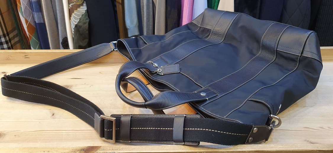 코치 쇼퍼 크로스백 상품이미지3