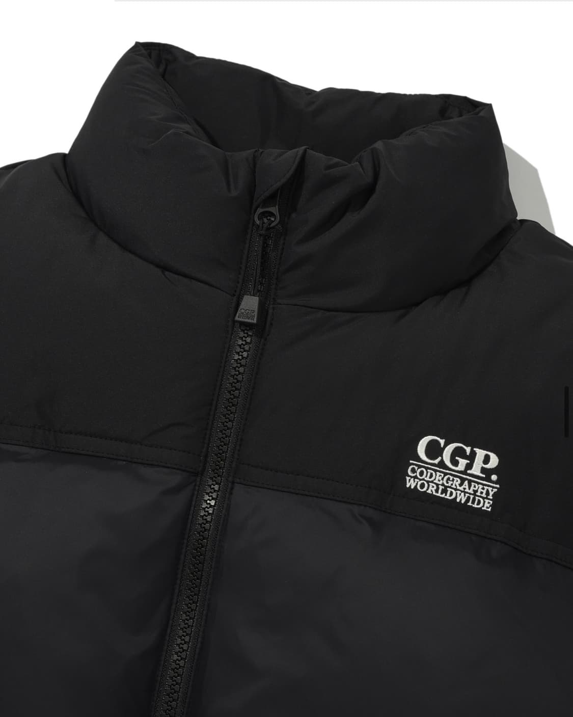 코드그라피 숏패딩 M (네고가능/ 택도 안뗀 새상품) 상품이미지3