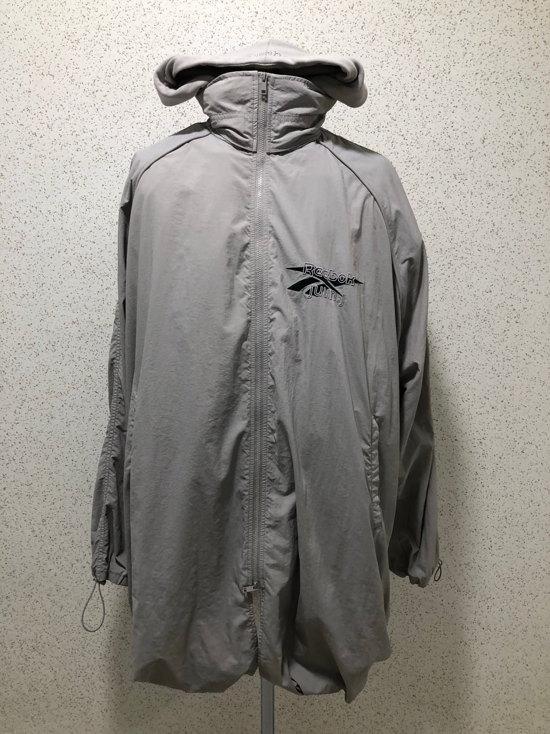 [XS] 리복 준지 윈드브레이커 상품이미지3