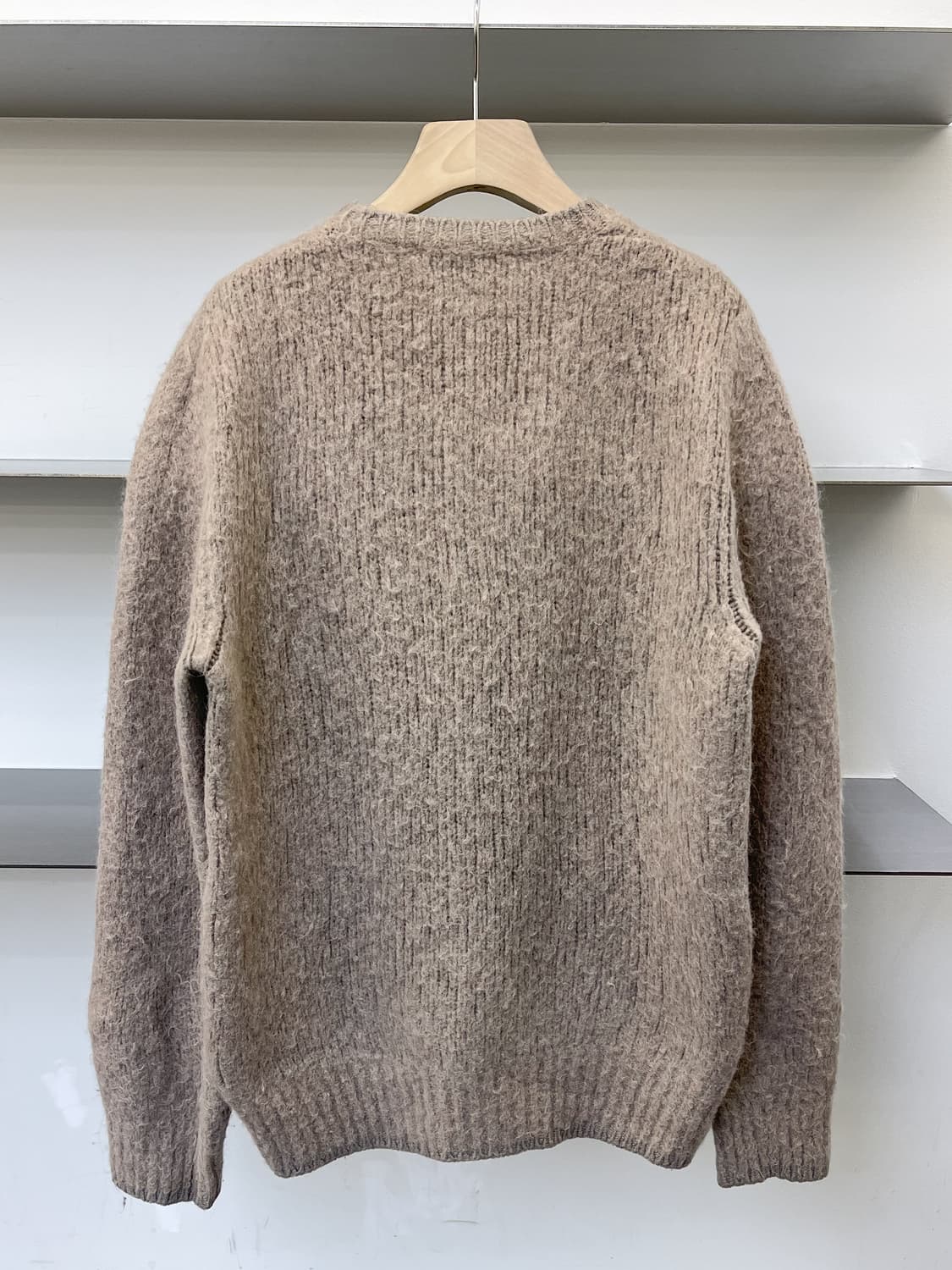 아미 22fw 브러쉬드 알파카 울 니트 상품이미지4