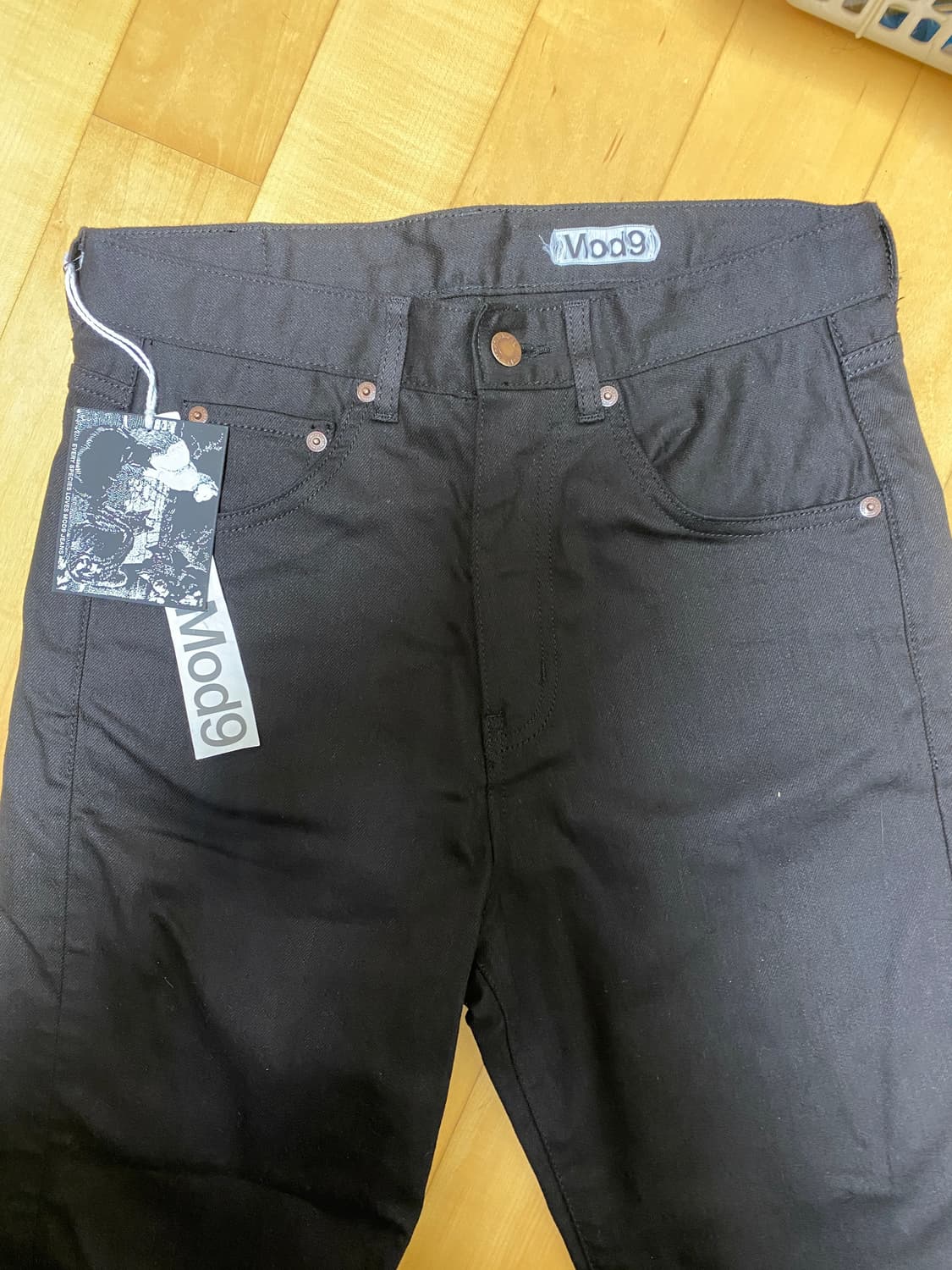 모드나인 mod7 black in black 상품이미지1