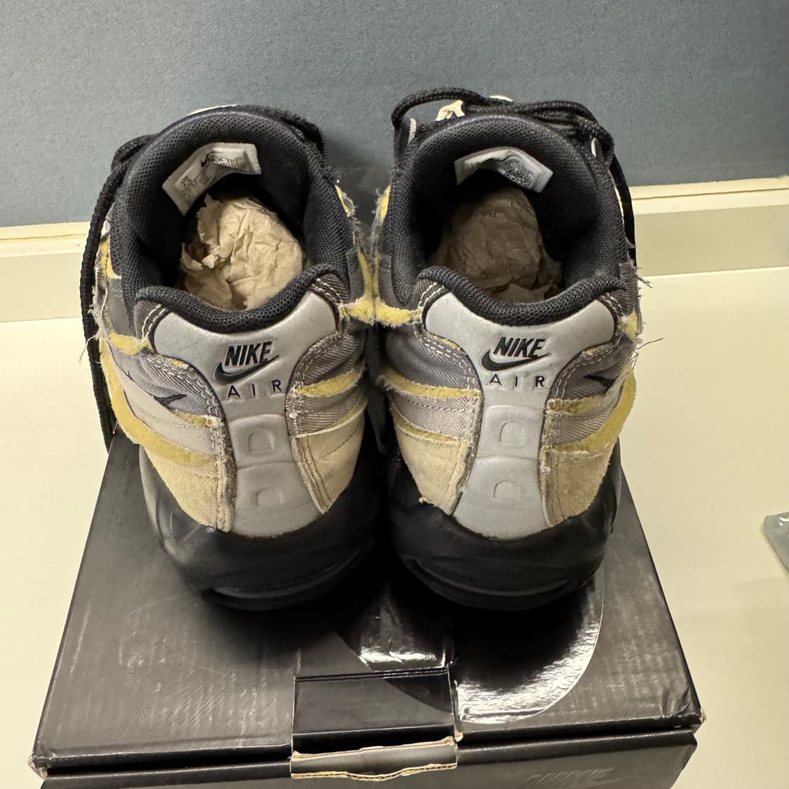 255 꼼데가르송 나이키 에어맥스 95 상품이미지4