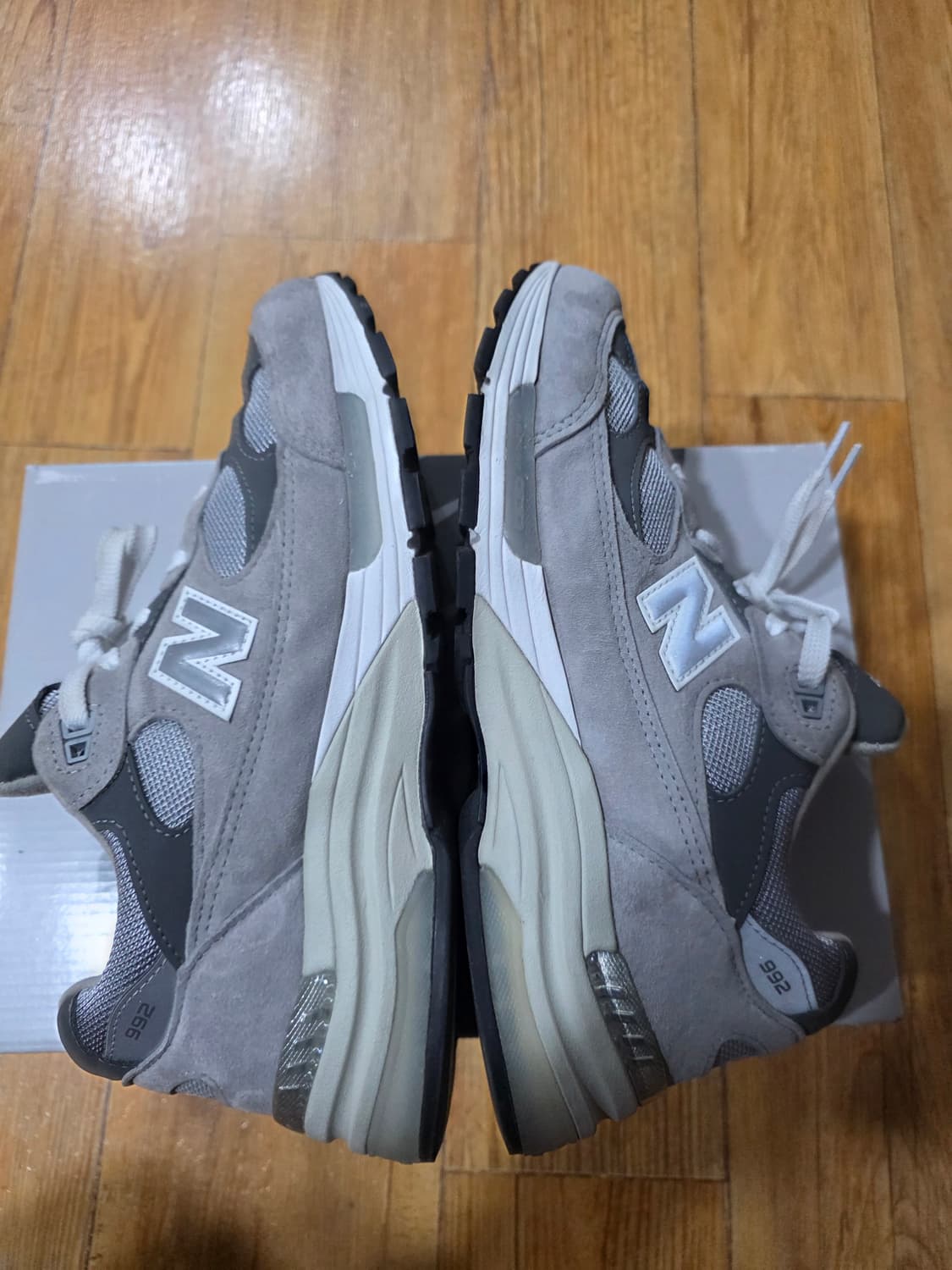뉴발란스 992 그레이 [275] 상품이미지3