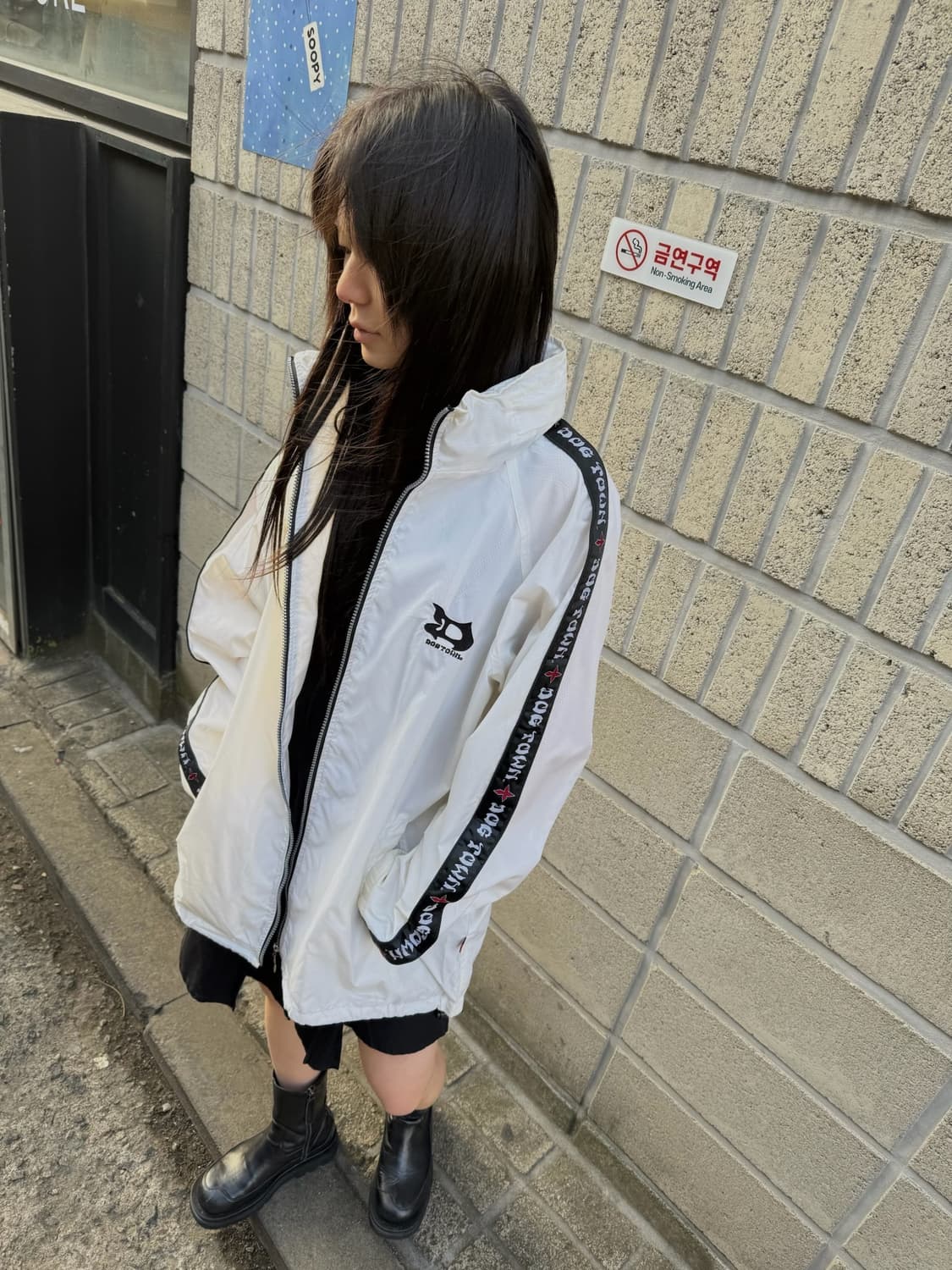 도그타운 올드스쿨 무드 오버핏 윈드브레이커 상품이미지6