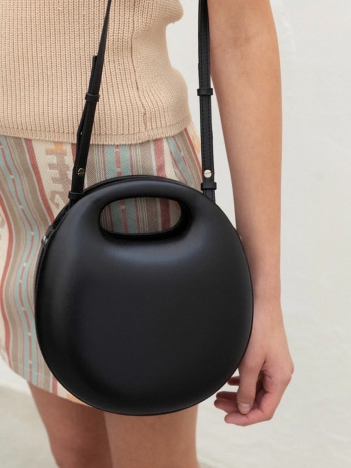 아카이브앱크 shell bagel bag 상품이미지1