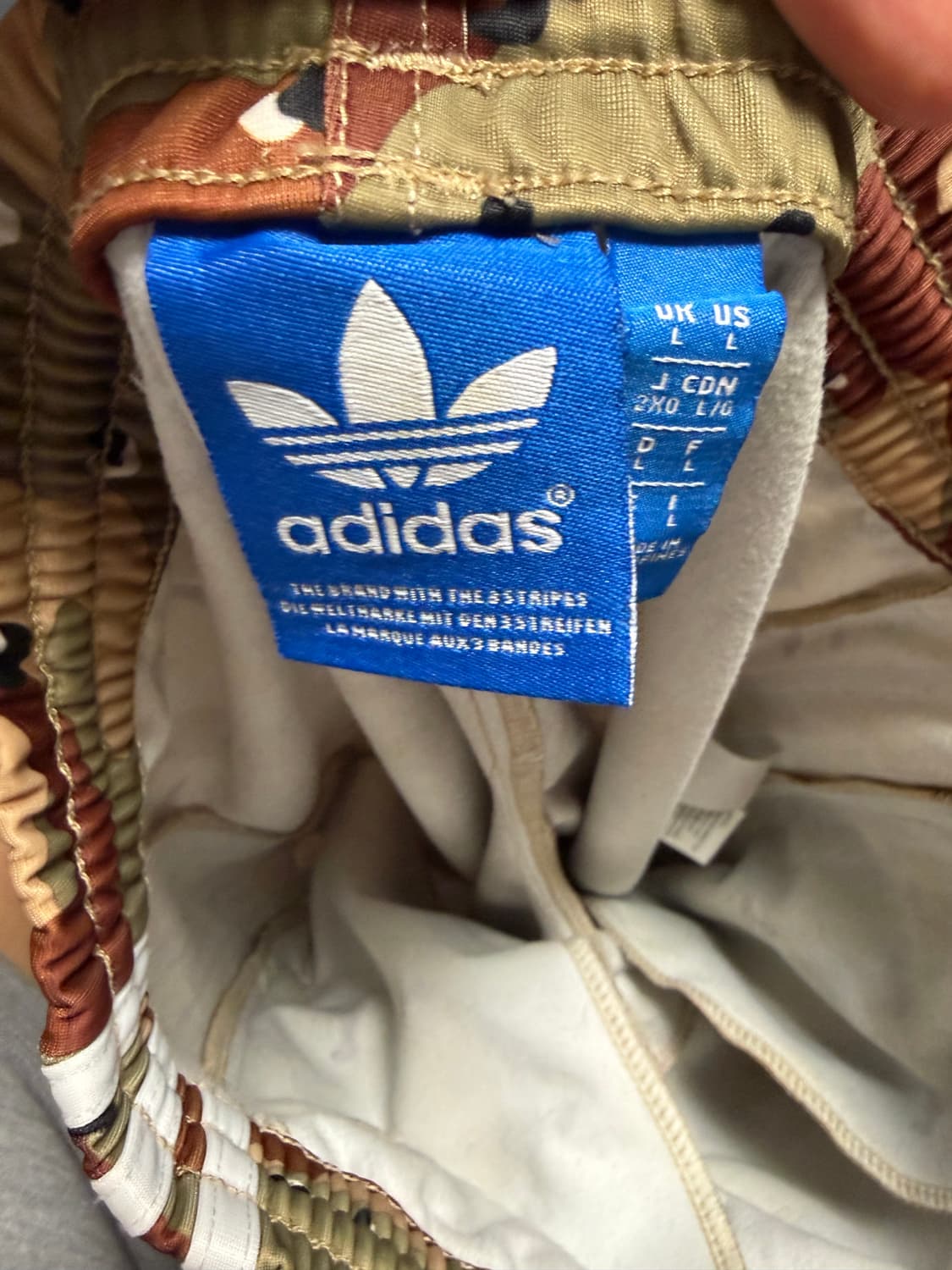 아디다스 초코칩 카모 트랙팬츠 상품이미지3