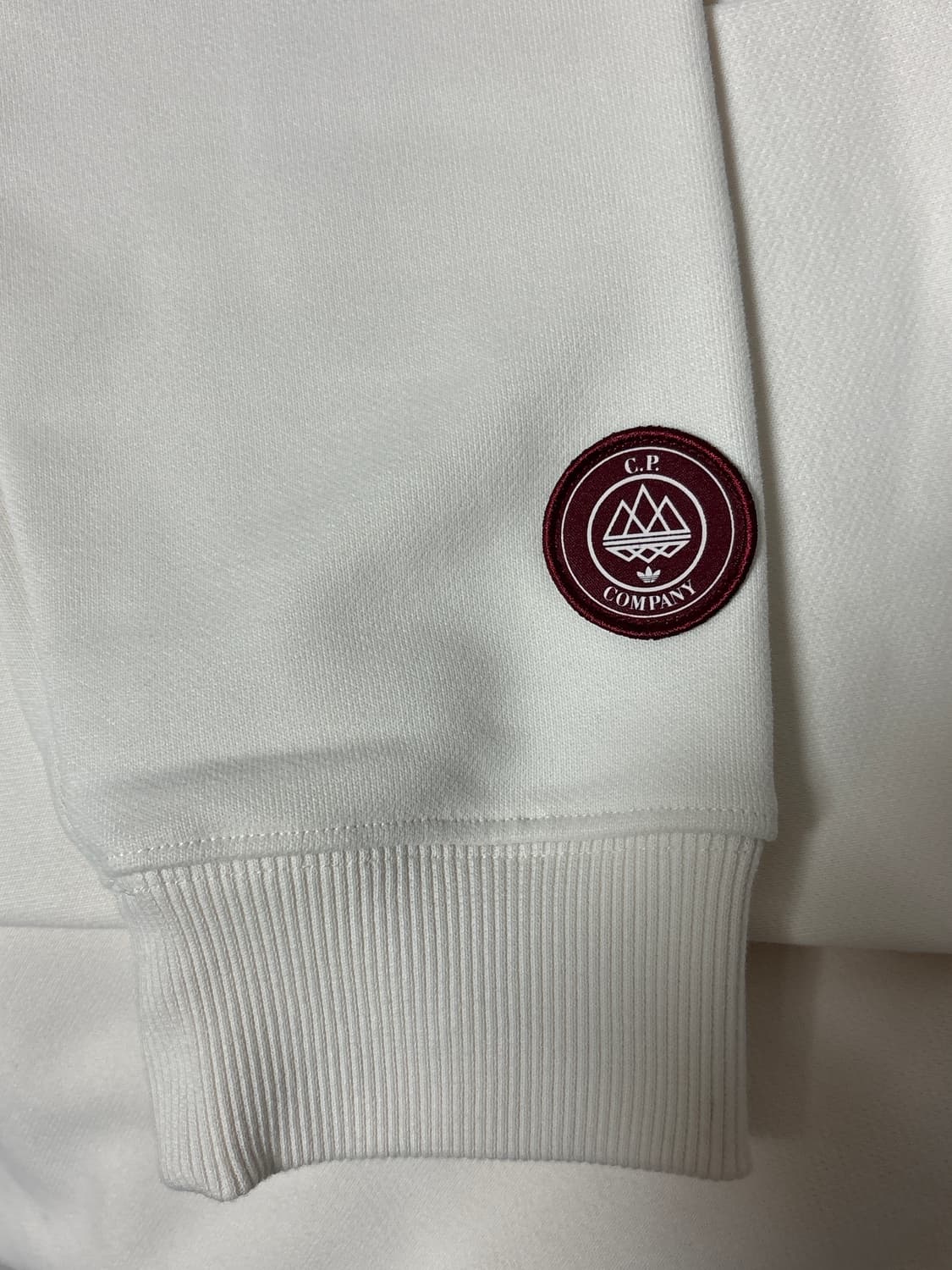 아디다스 스페지알 cp컴퍼니 맨투맨 상품이미지5