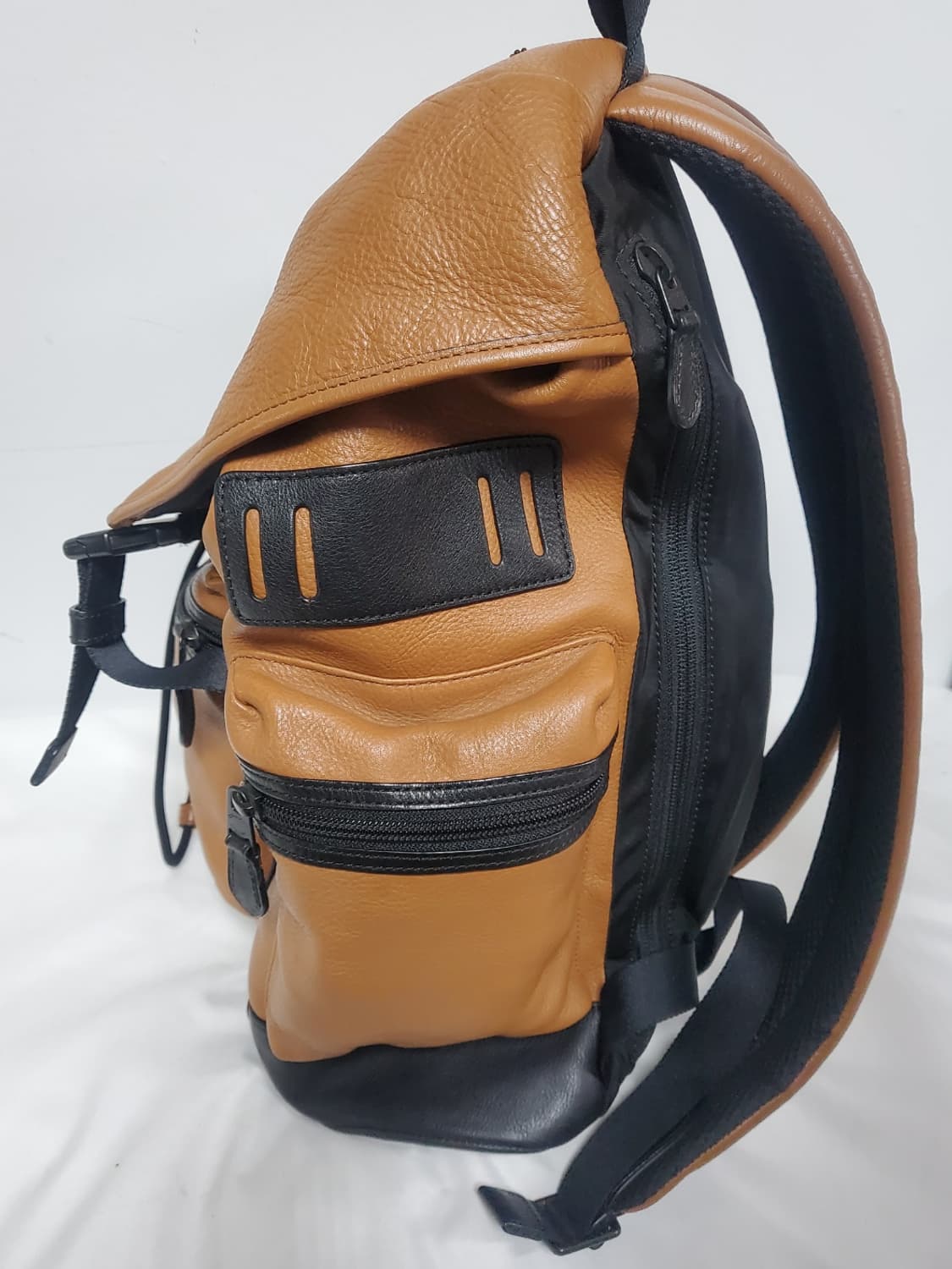 코치 백팩 정품 천연소가죽  상품이미지3