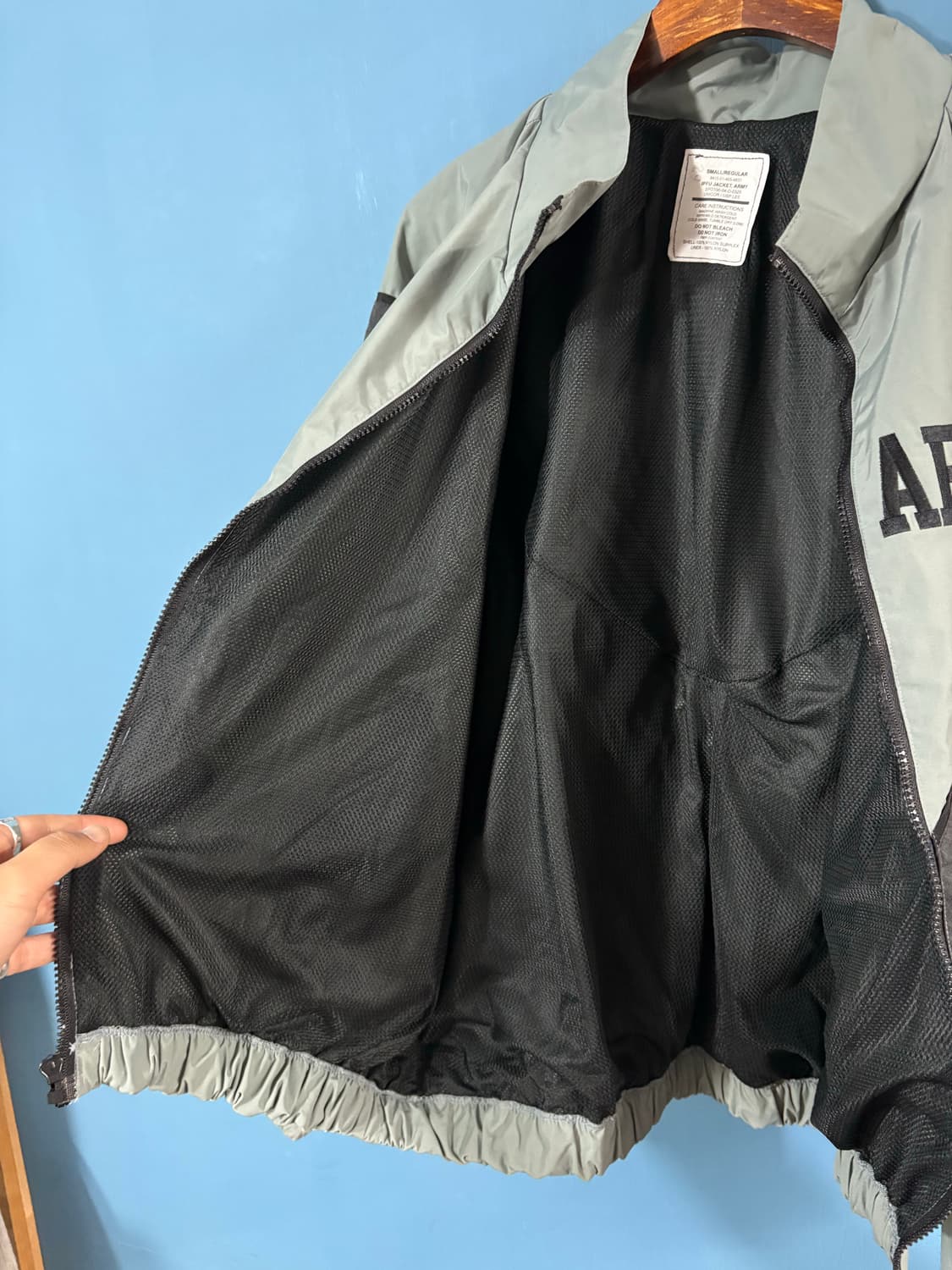 90-00‘s U.S Army IPFU Jacket. 상품이미지6