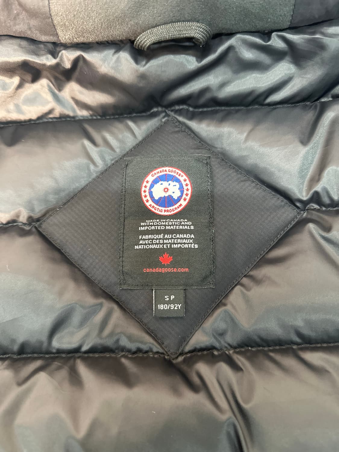 캐나다구스 롯지패딩 S 상품이미지8