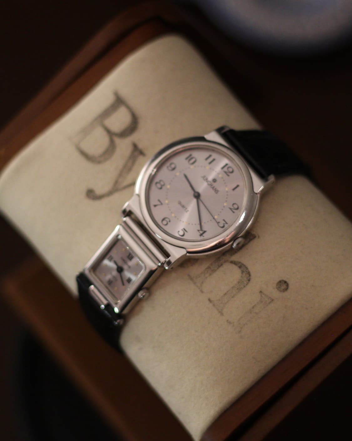 [Junghans] 융한스 빈티지 듀얼타임 시계 상품이미지8