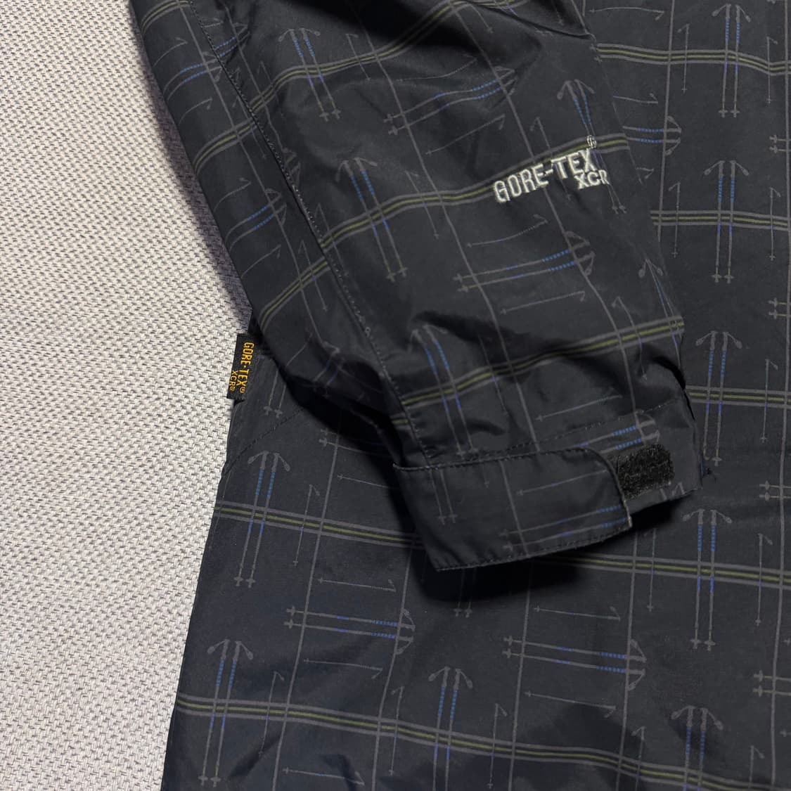 노스페이스 써밋시리즈 고어텍스XCR 마운틴 자켓 상품이미지6