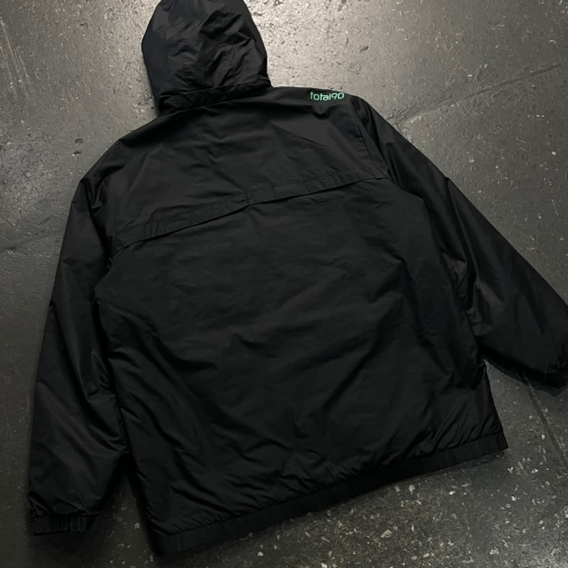 105 나이키 토탈90 바람막이  상품이미지6