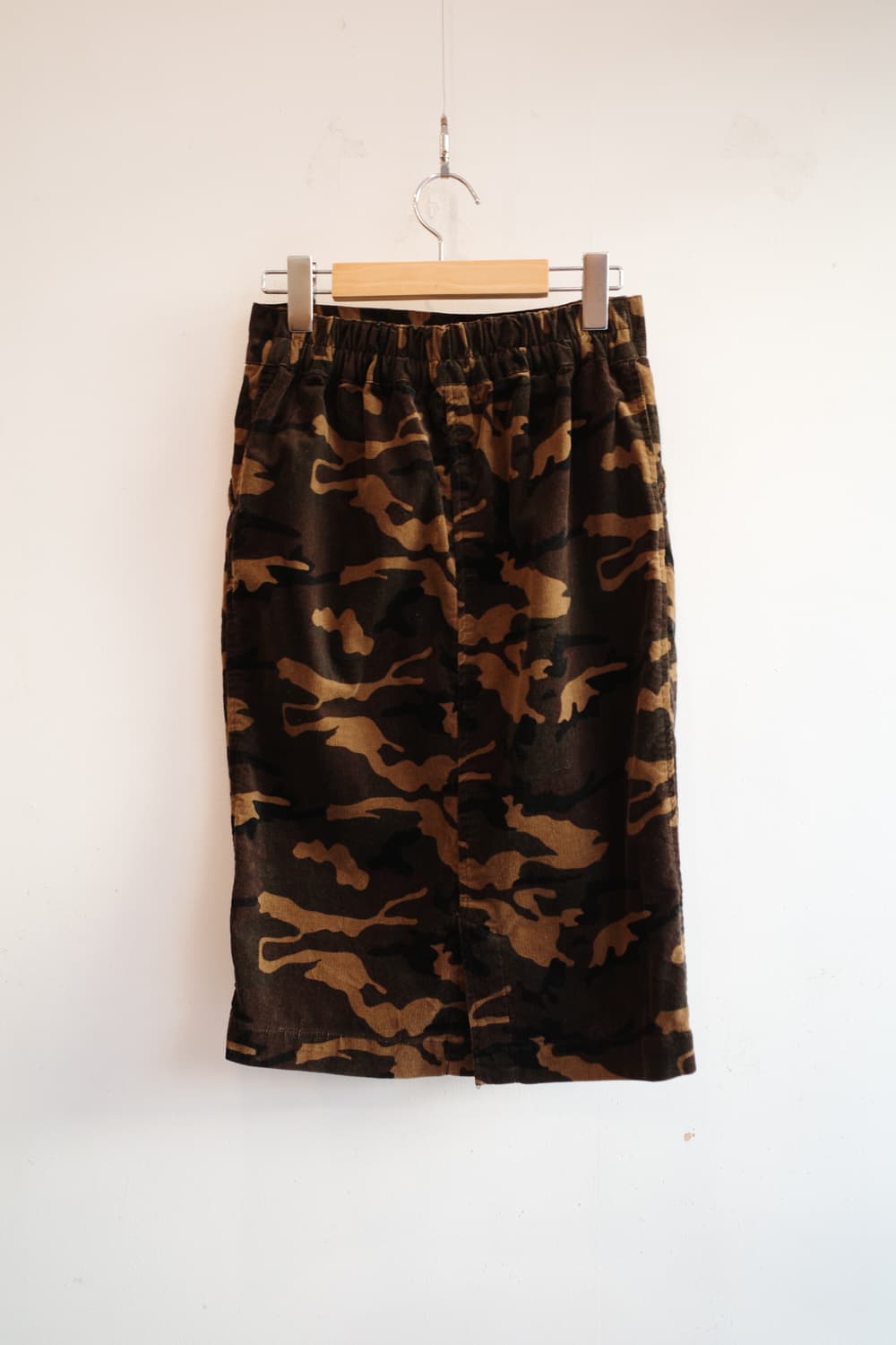W closet 카모패턴 코듀로이 밴딩 스커트 (26~29인치) 상품이미지5