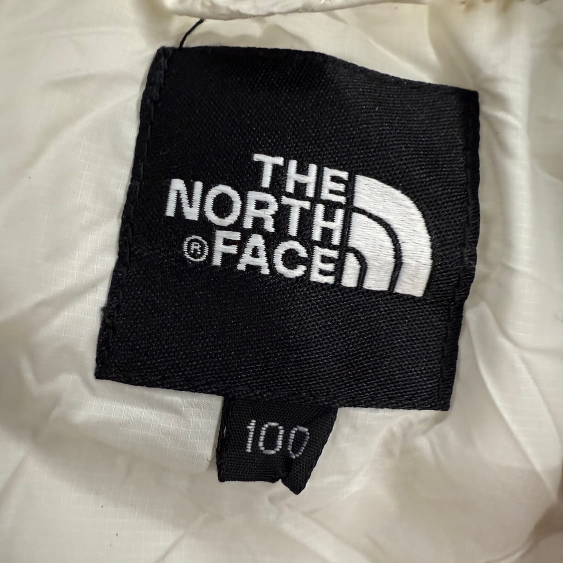 [정품/100] 노스페이스 화이트 패딩 조끼 b14 상품이미지4