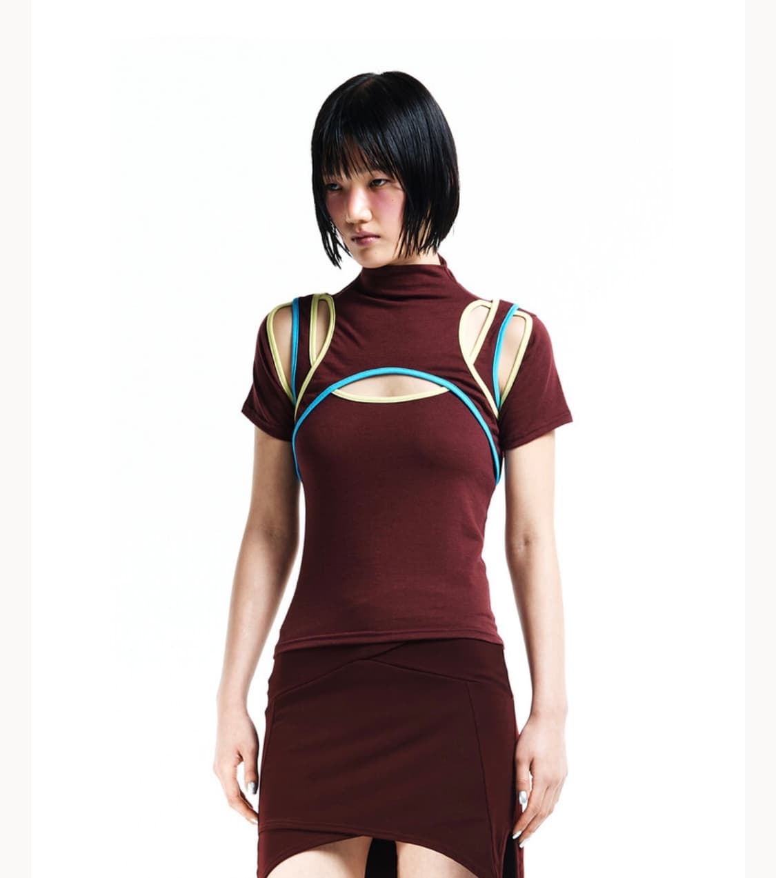 COLOR CONTRAST HALFNECK CUTOUT TEE (BURG 상품이미지7