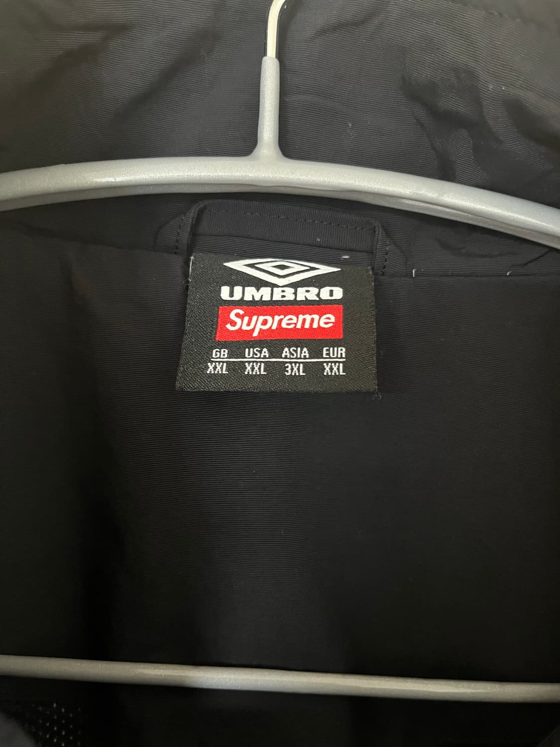 [XXL]슈프림 엄브로 트랙자켓 상품이미지5