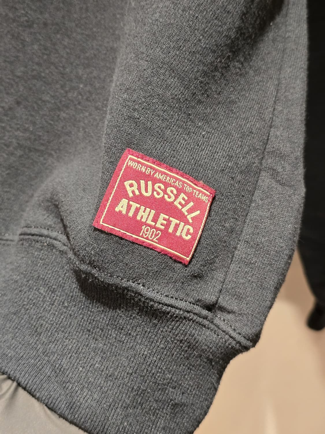 90s RUSSELL Black 쿼터집업/made in U.S.A 상품이미지3