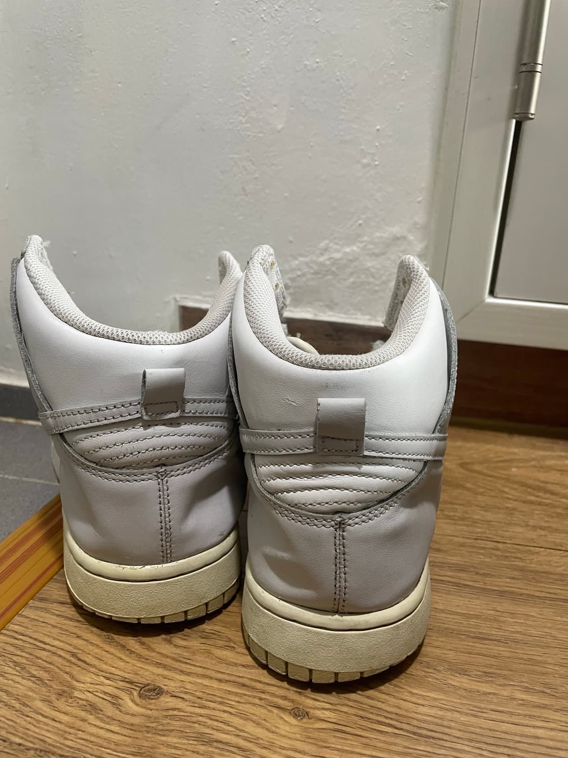 나이키 덩크 하이 레트로 바스트 그레이 상품이미지2