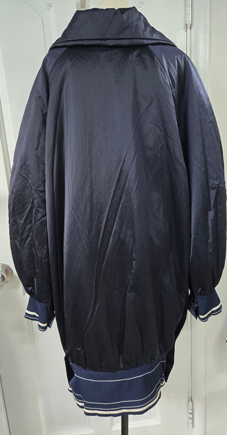 한섬 NEHERA 네헤라  오버핏 패디드코트 상품이미지4